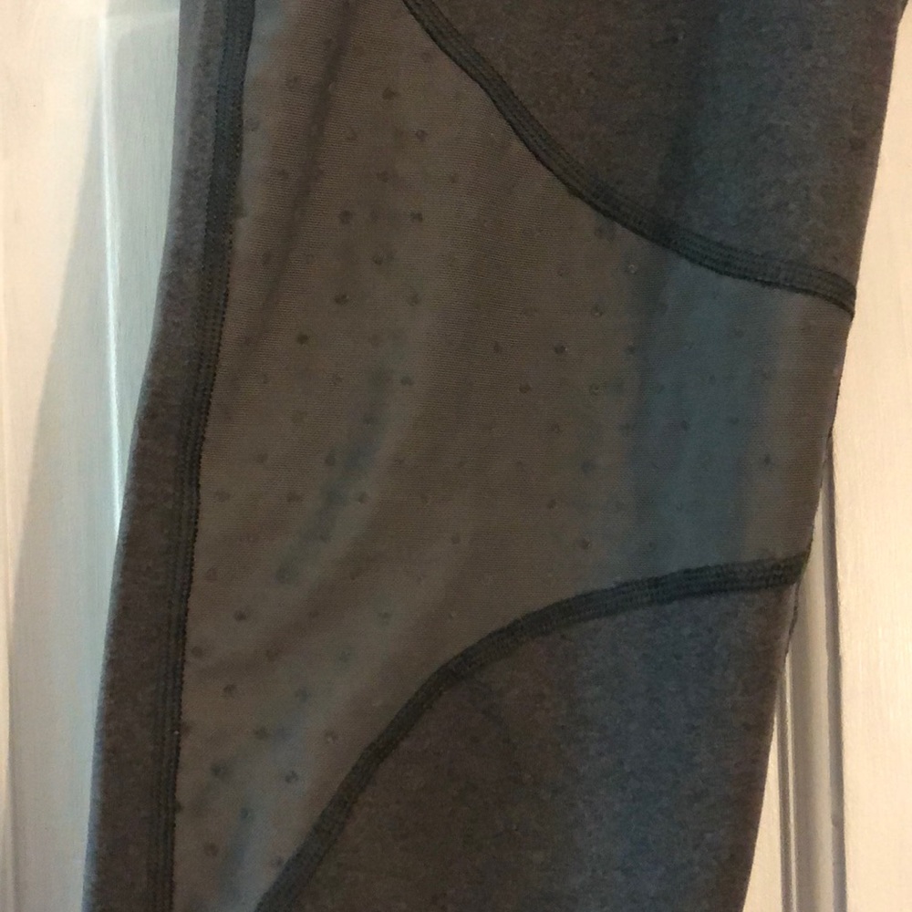 Aerie Move leggings